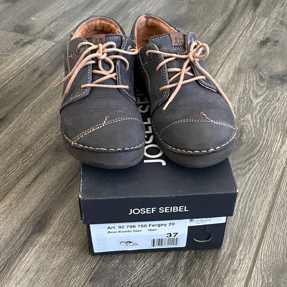Josef Seibel Brown Leather Lace-Up sneakers
